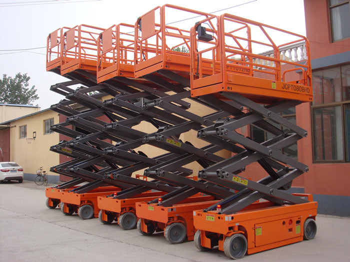 自行式升降機案例