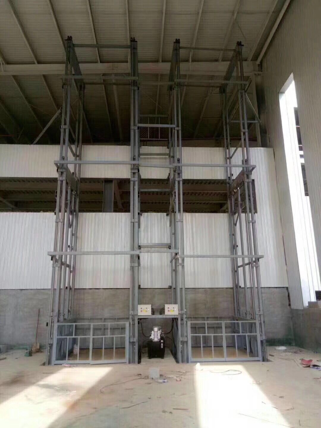 鏈條式液壓貨梯